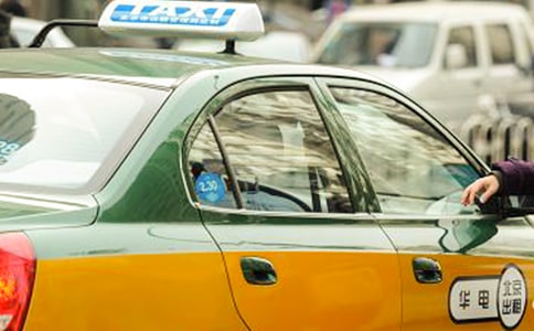 梦见出租车(推荐)