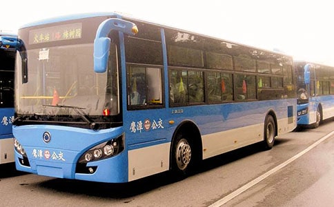 梦见追公交车