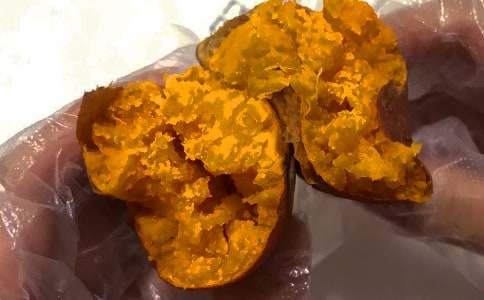 梦见拔红薯