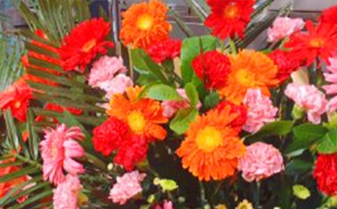 梦见花篮