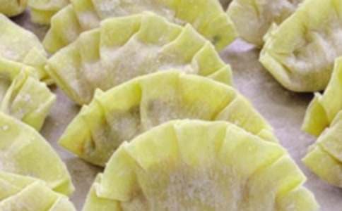 梦见很多人在吃饺子