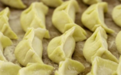 梦见煮饺子吃