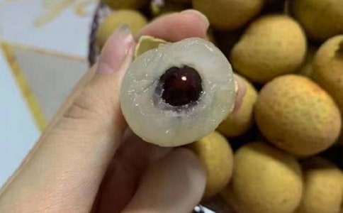 孕妇梦见龙眼树