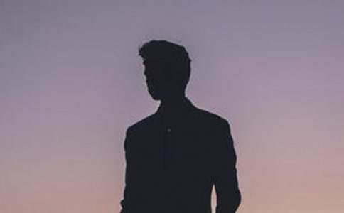 为何男性的鼻毛如此茂盛