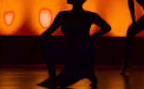 �μ�һ����Ů����[����]