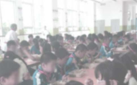 梦见与陌生人吃饭