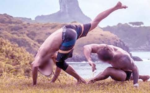 �μ���İ���˴��