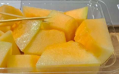 怀孕吃哈密瓜竟然催吐