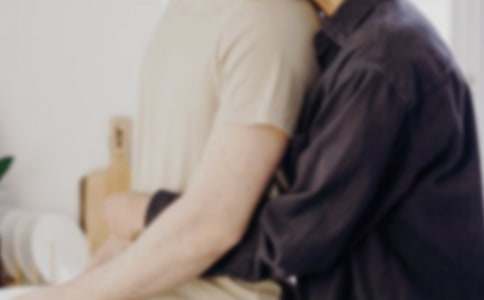 �μ����ӱ���