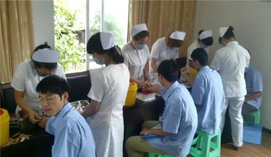 梦见打针输液